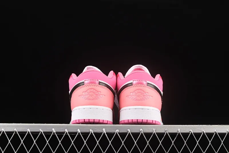 All categories Air Jordan Jordan series basketball shoes Air Jordan 1 Low Air Jordan 1 Low AJ1 Joe 1 white and pink low-top cultural basketball shoes 553560-162
